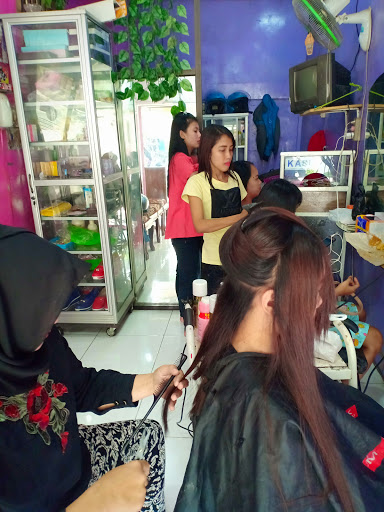 Zety Velyn Salon