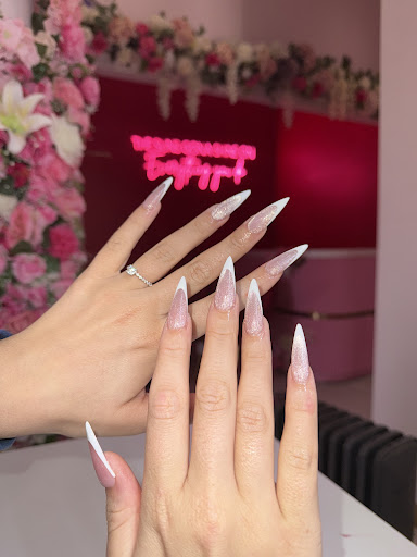 Stalybridge Nails & Spa