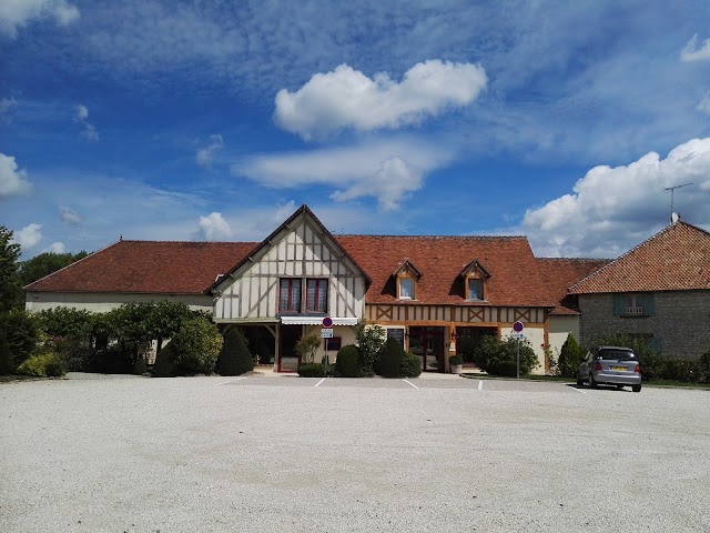 Logis Auberge du Lac Rest. Au Vieux Pressoir
