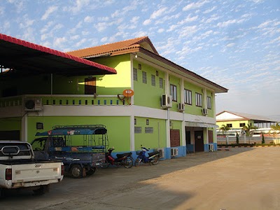 Photos of International Bus Station (Phetaloun)