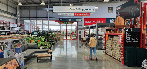 Bunnings Warehouse Westgate
