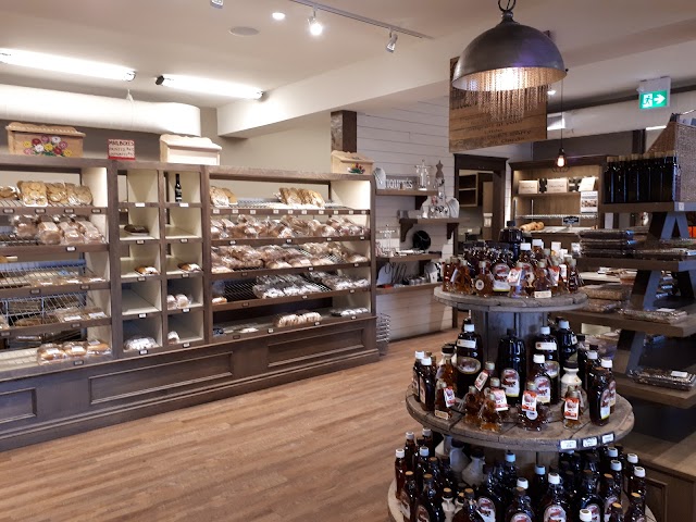 Anna Mae's Bakery & Restaurant