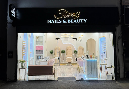 Sim’s Nails & Beauty