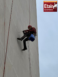 Photo n°20 de Etair Ile de France - Cordiste à Grigny (Entrepreneur spécialisé dans la restauration après dégât des eaux)