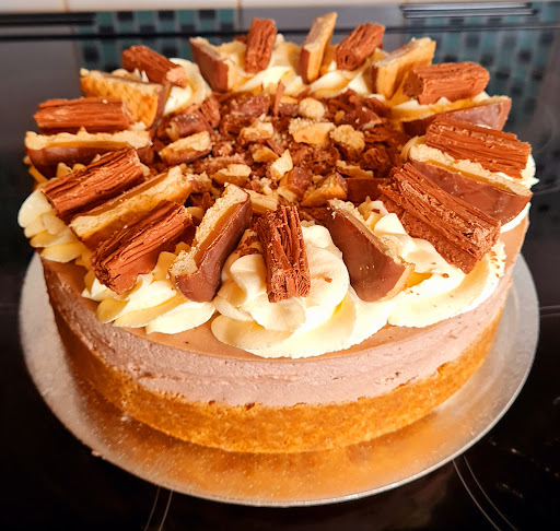 Dons cakes & bakes - Thumbnail