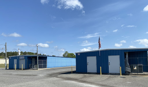 Garner's U Store - Visual