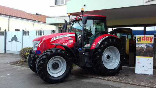 Argo Tractors - Visual
