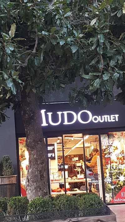 clothing-store
