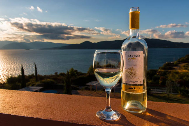 Opinii despre Thalassa Hotel în Κεκροπία - Ινστιτούτο αισθητικής