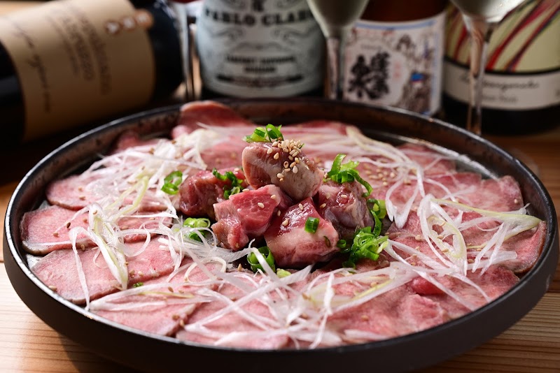 炭火焼肉 あかたん タンと赤身肉に海鮮焼 豊橋