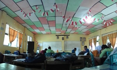 Photos of SMAN 1 Pangkalan Kerinci