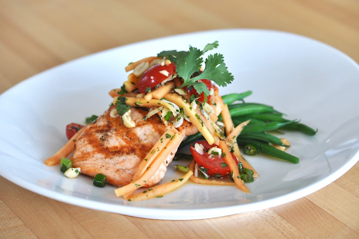 Chowgirls Catering by null