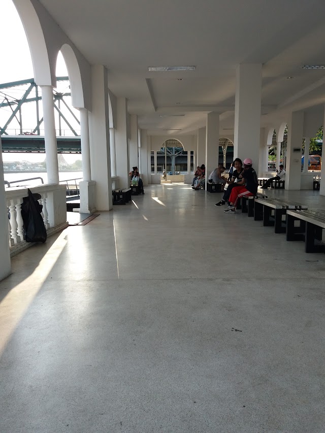 Memorial Bridge/Saphan Phut (N6) Ferry Terminal