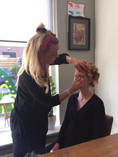 Makeup and Hair ByStephanie - Thumbnail
