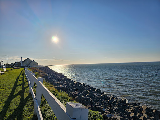 Matane Lighthouse - Visual