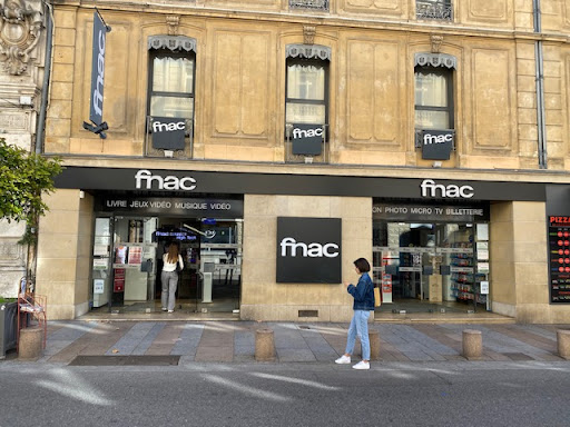 FNAC Avignon