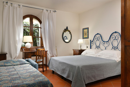 Hotel Monteriggioni by null