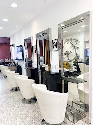 Photo n°46 de Valessio - Coiffeur Cannes à Cannes (Salon de coiffure)