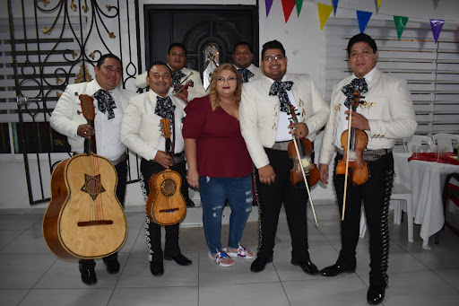 MARIACHI Los Caporales del Sureste | Mariachis En Villahermosa
