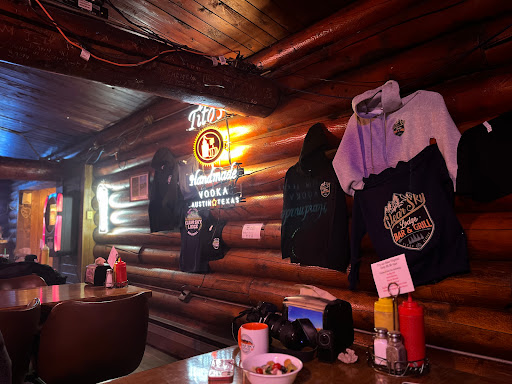 Clear Sky Lodge Bar & Grill - Thumbnail