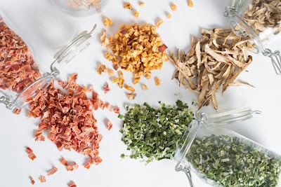 日華フーズ株式会社