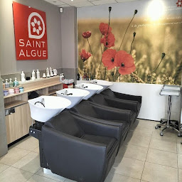 Photo n°4 de Saint Algue - Coiffeur Montreuil à Montreuil (Magasin de cosmétiques)