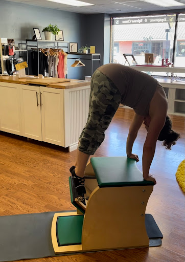 Bee Authentic Pilates - Visual