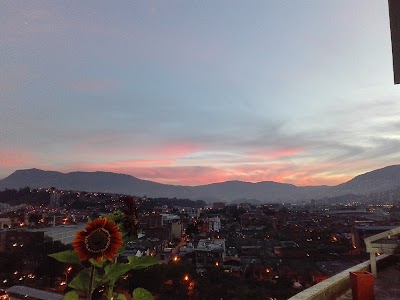 Photos of Drag&oacute;n de Fuego