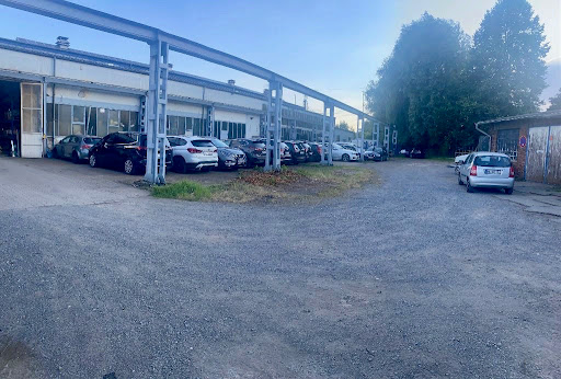 Universum Airport Parking - Thumbnail