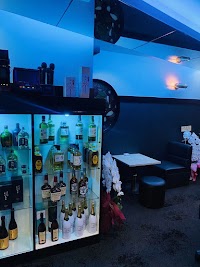 Cross Lounge Re:Base クロス ラウンジ リ・ベース