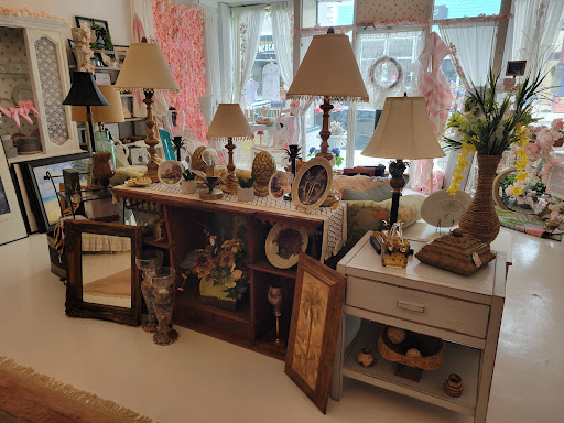 The Shabby Chique Boutique - Thumbnail