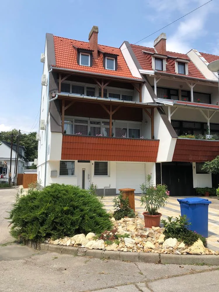 Modern Apartman