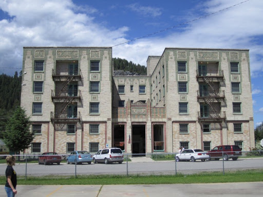 Pend Oreille Apartments