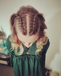 Photo n°7 de Les Ciseaux de Juliette à Ménesplet (Salon de coiffure)