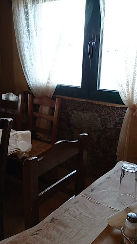 Opinii despre Μπουκουρίμιζα în Σαλαμίνα - Εστιατόριο