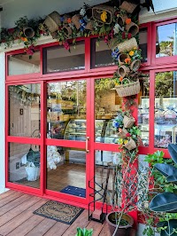 ケーキと焼き菓子 イロトリドリ