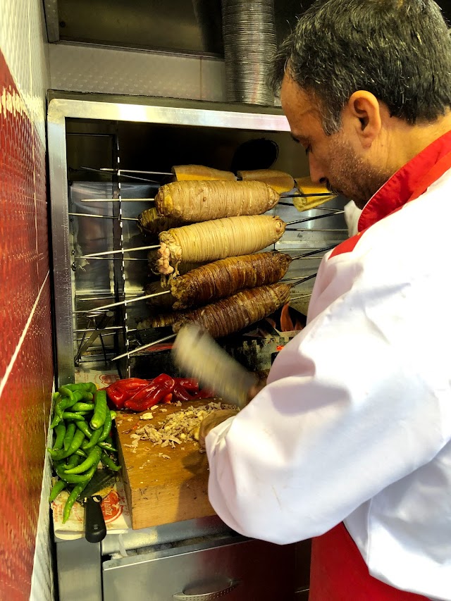 Kokoreççiler Kralı Zülfü Usta