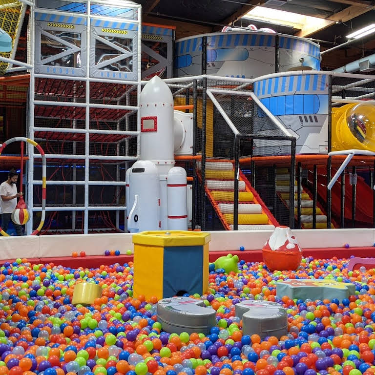 LOL Kids Club Yucaipa - Indoor Playground in Yucaipa