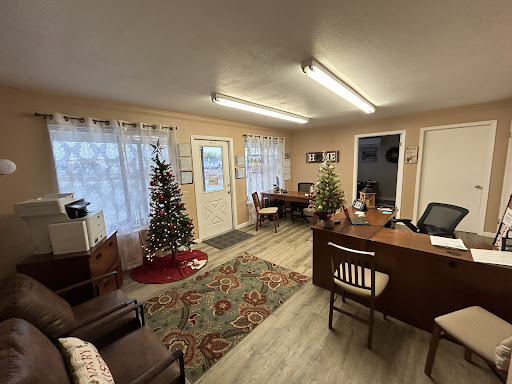 Jen Lewis, Realtor - HB Ranch and Home Properties - Thumbnail