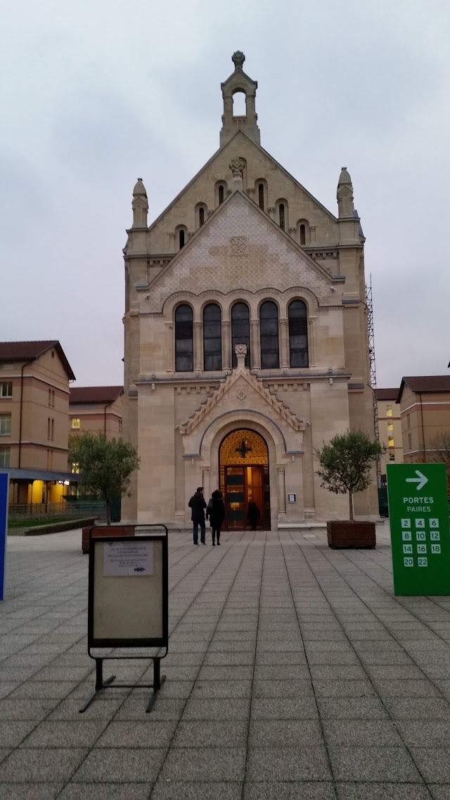 Parking Hopital Saint Joseph