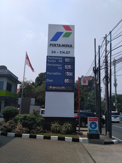 Photos of Pertamina gas station 34.114.07