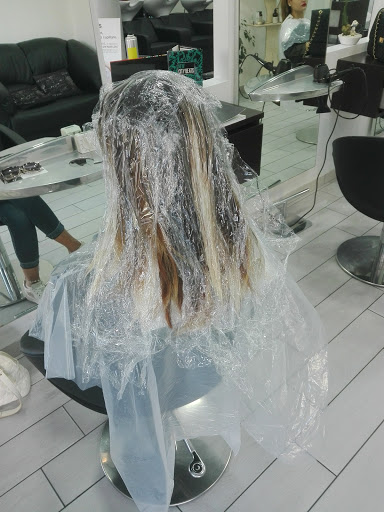 Morrison Hair Style - Thumbnail