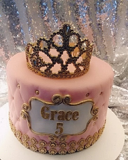 Poor Little Rich Girl Cupcakes & Cake - Thumbnail