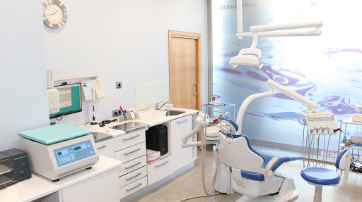 Clínica Dental Achútegui en SAN SEBASTIÁN (DONOSTI)