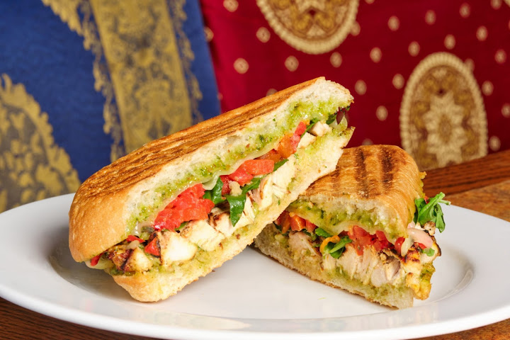 Paymon's Fresh Kitchen and Lounge - Eastern by null