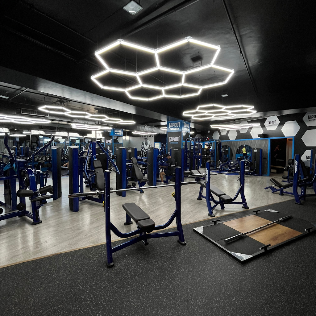 Tapout Fitness Andheri Lokhandwala Oshiwara