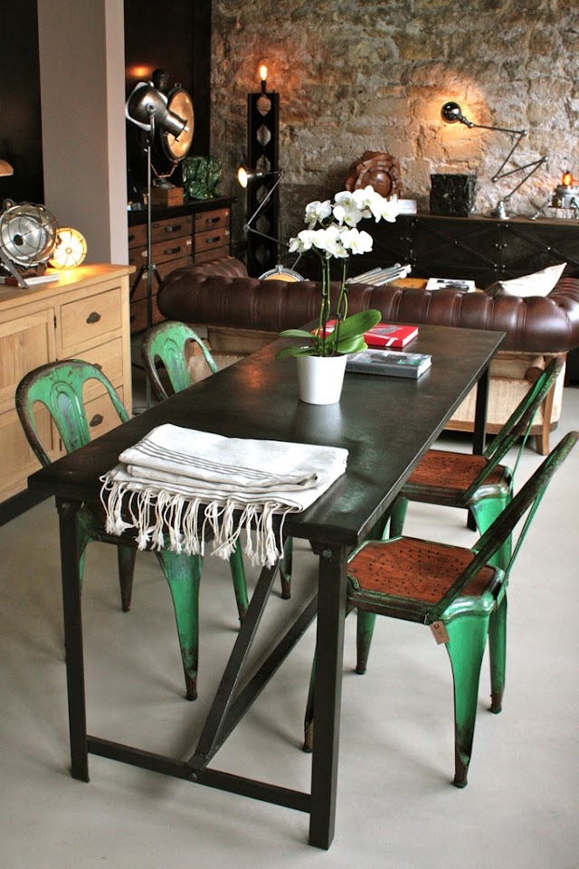 Les Nouveaux Brocanteurs