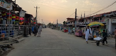 Charbagh main Bazaar چهارباغ بازار