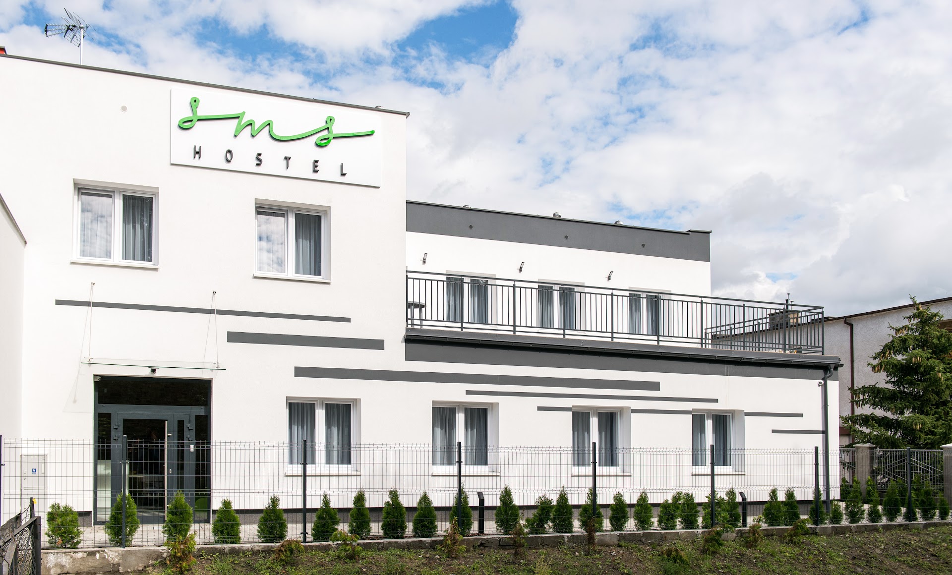 Hostel SMS - Housity