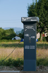 Photo n°35 de Aire de Camping Car d'Excenevex à Excenevex (Terrain pour camping-cars)